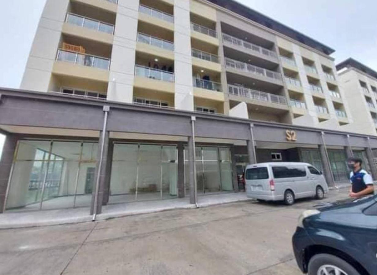 Spacious Luxury Condo W/ Kitchen Beside Hilton Clark D'Heights Mabalacat Dış mekan fotoğraf